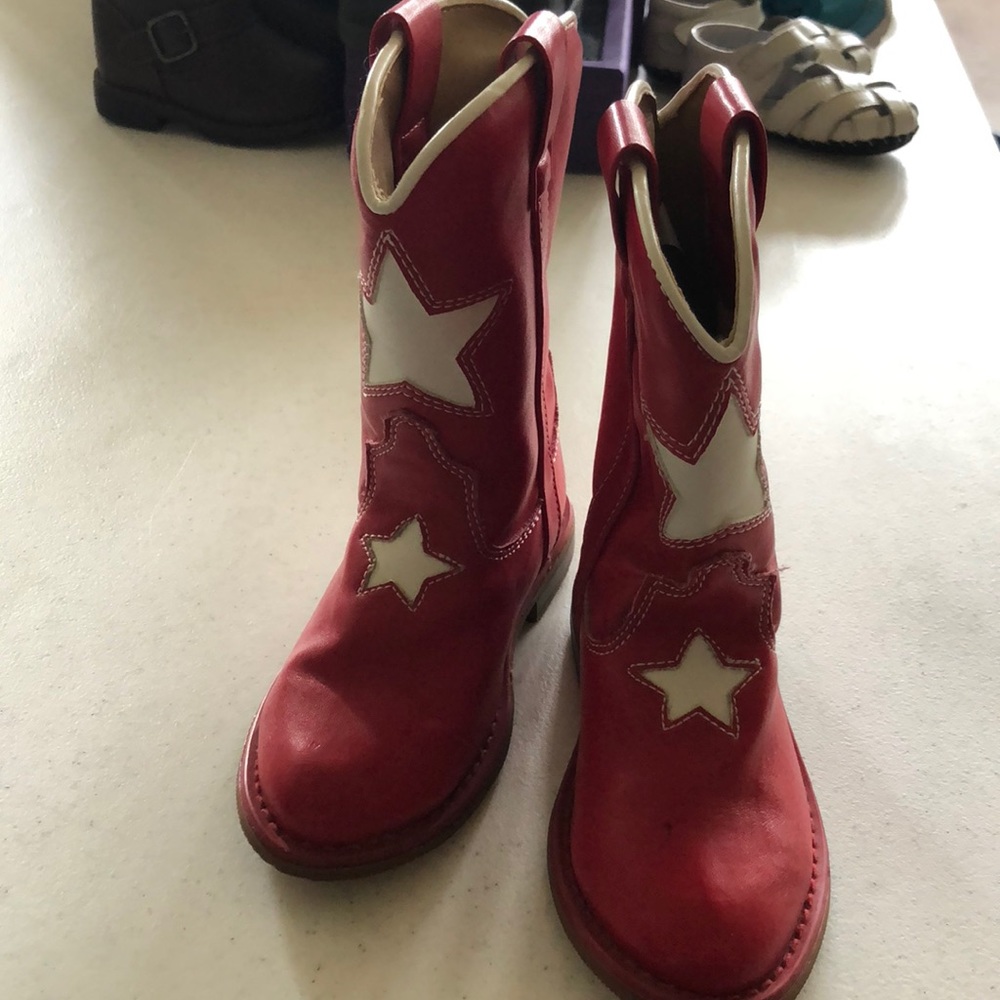 Red with white stars cowgirl boots size 6